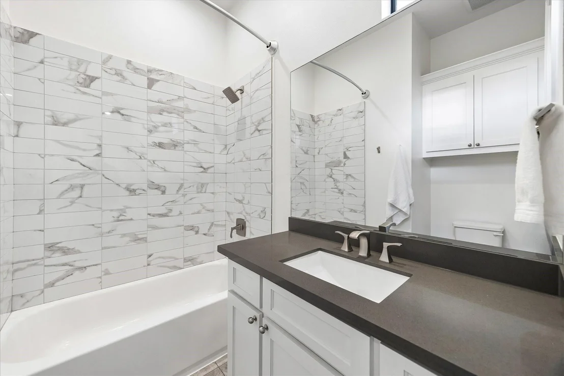 Photo of 1012 Robin Street