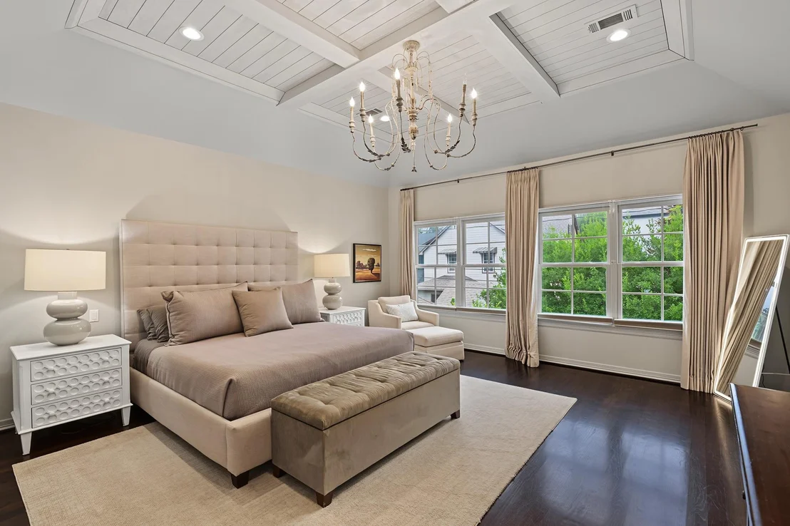 Photo of 3110 Plumb