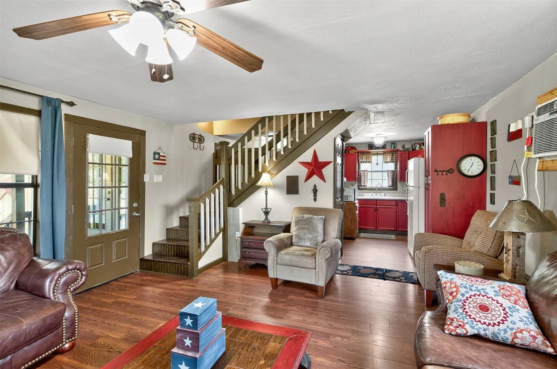 Photo of 702 Birch Hollow Drive