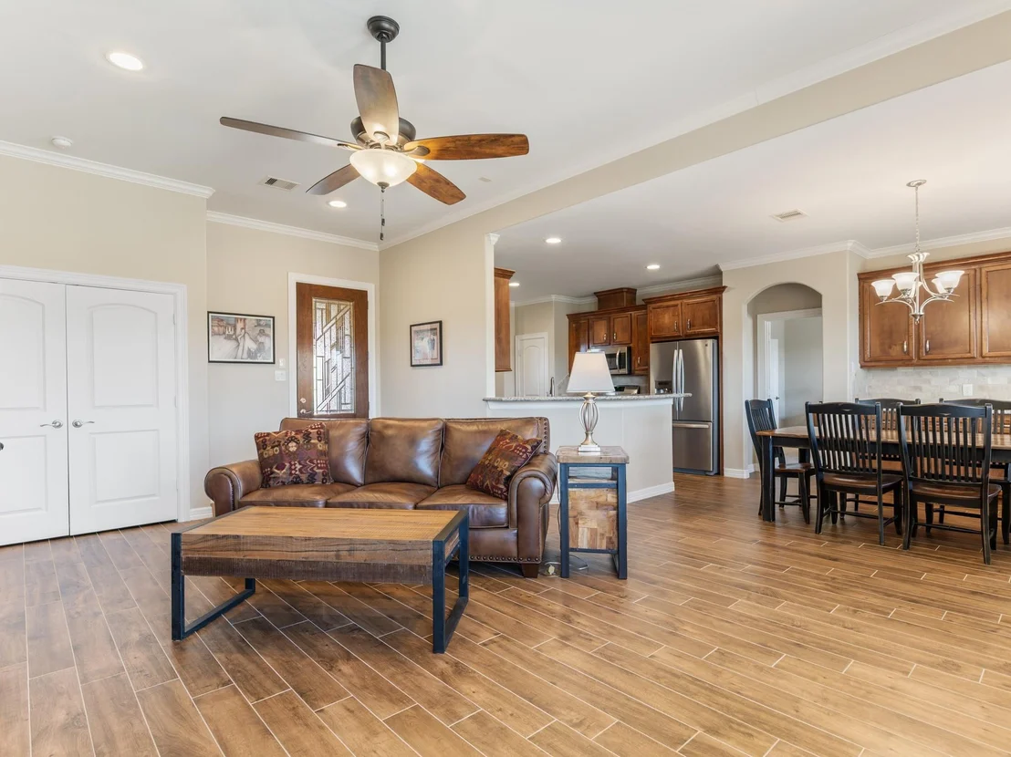 Photo of 9723 Highland Pointe Drive