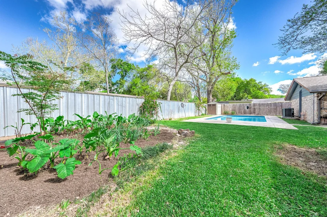 Photo of 1411 Richvale Lane
