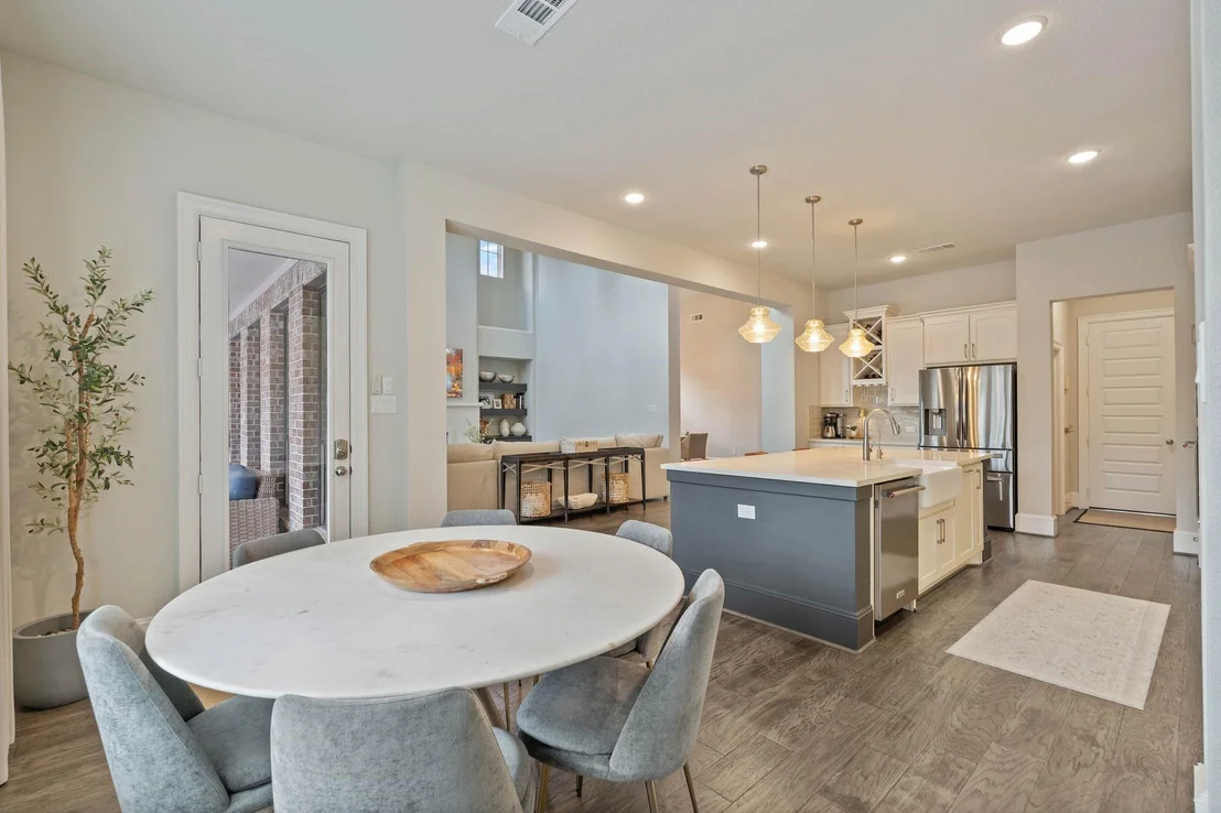 Photo of 122 N Winter Sunrise Circle