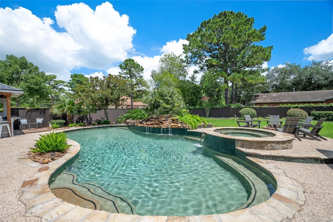 Photo of 2409 Taylor Lane