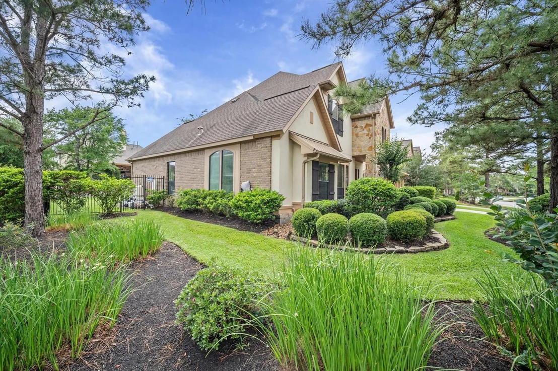 Photo of 241 W Tupelo Green Circle