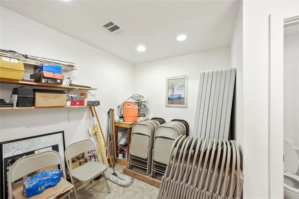 Photo of 804 Robson