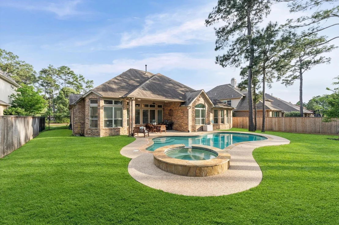Photo of 70 Valera Ridge Drive