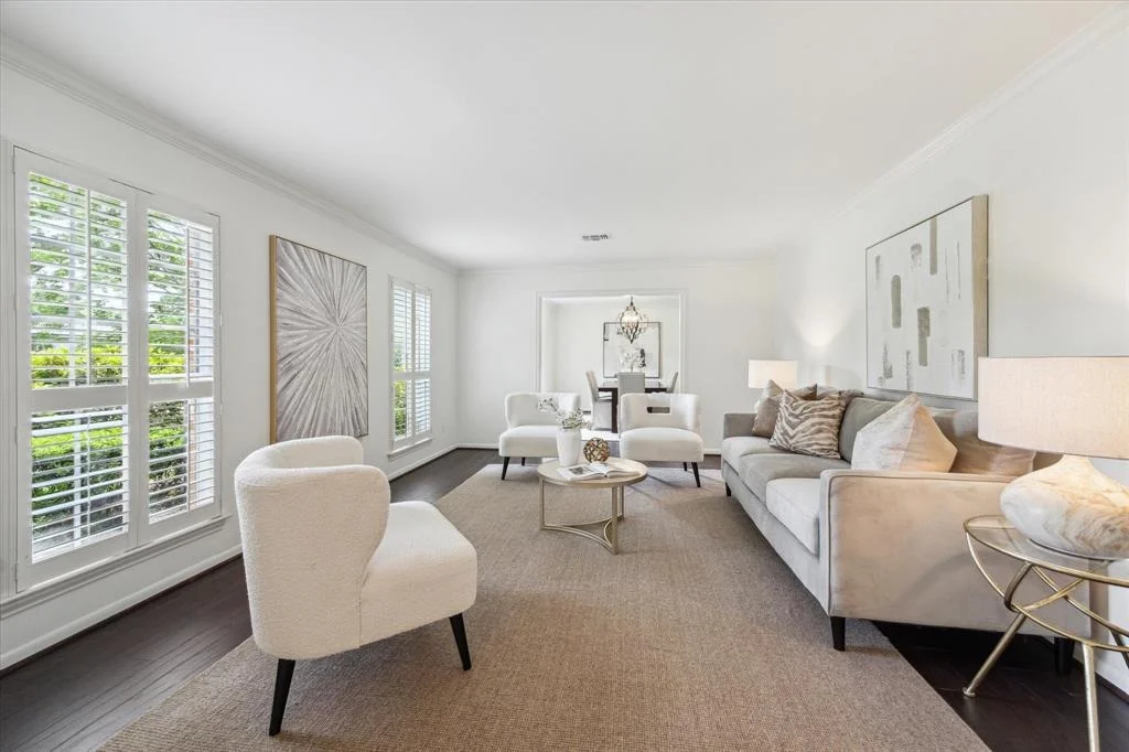 Photo of 807 Thornbranch Drive