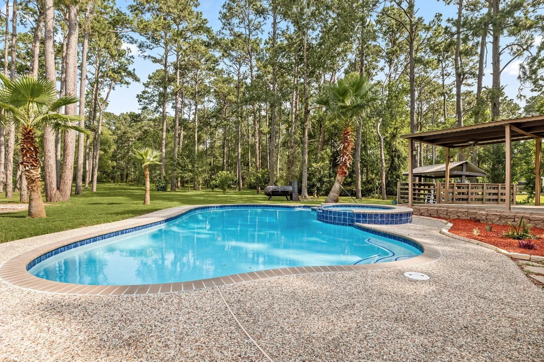 Photo of 7302 Pine Drive