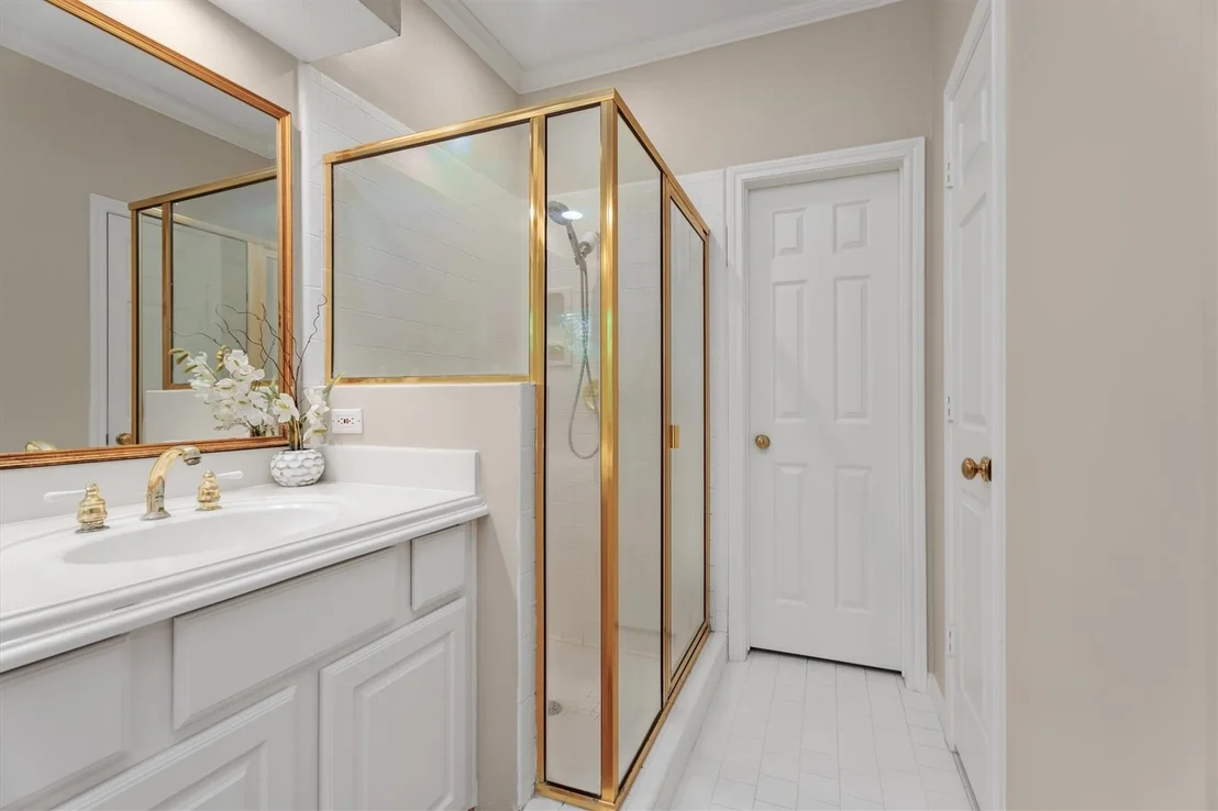 Photo of 25 Vinebrook Road