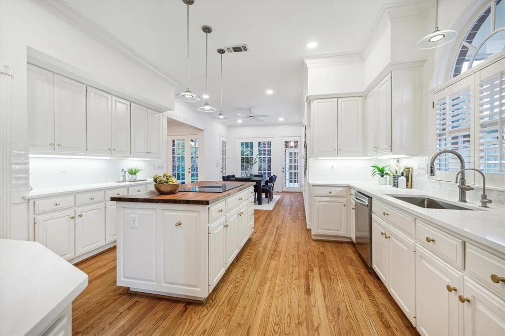 Photo of 2707 Barbara Lane