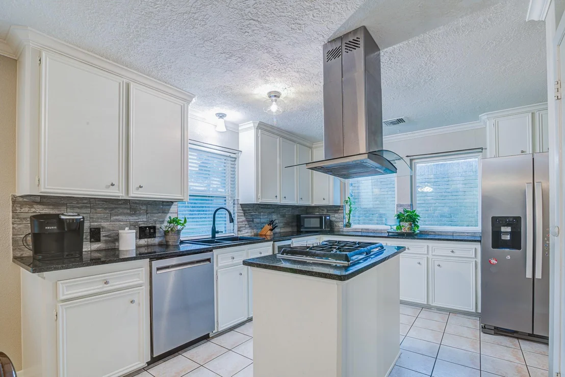 Photo of 16402 Clearcrest Drive
