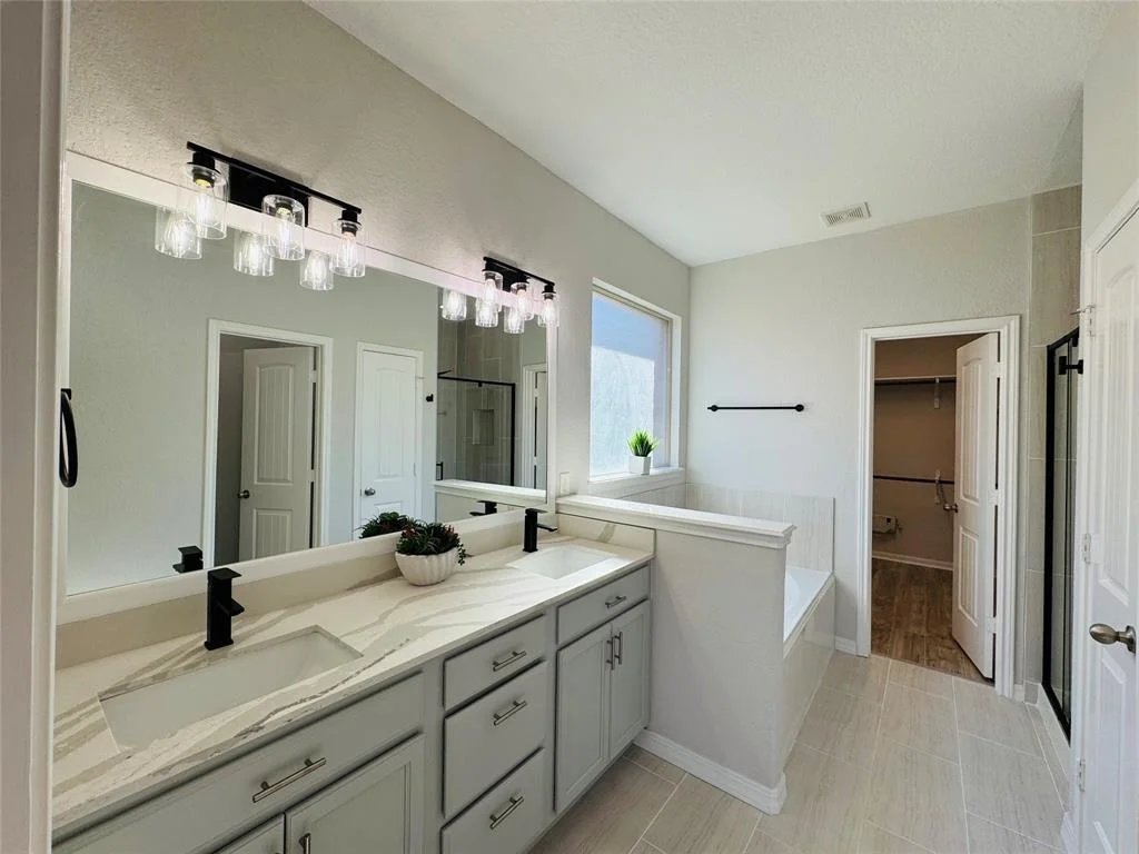 Photo of 8522 Windy Path Lane