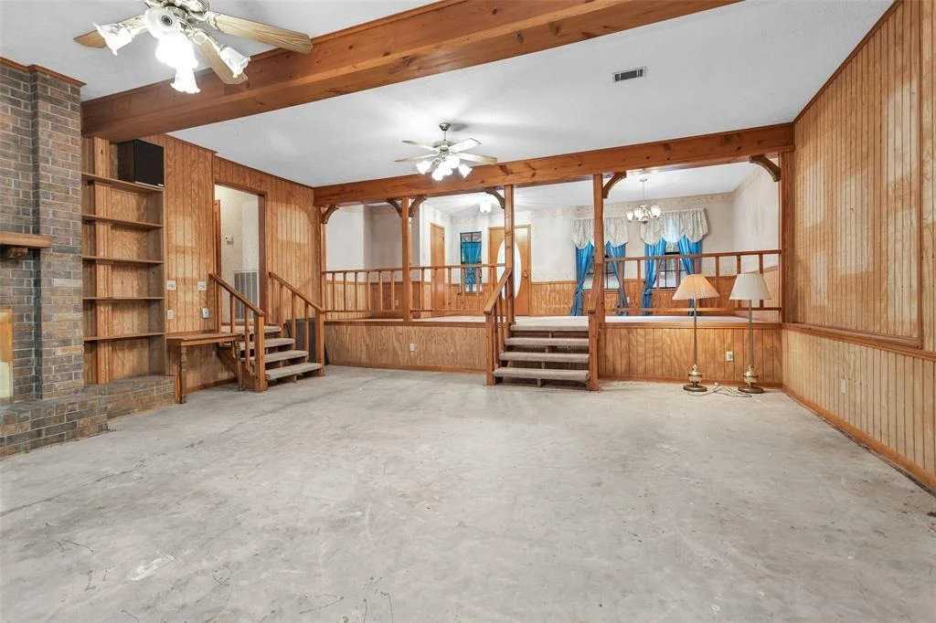 Photo of 24614 Spruce