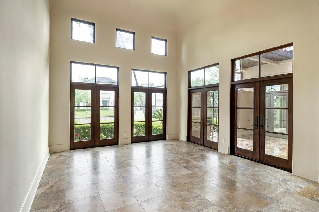 Photo of 710 Pinehaven Drive