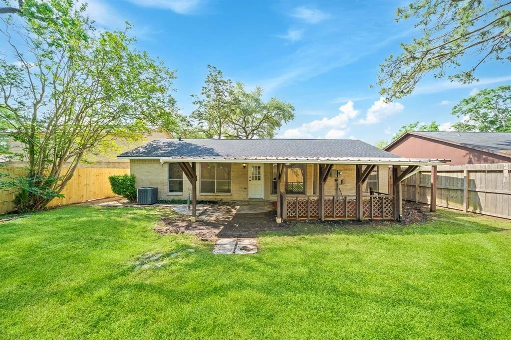 Photo of 11115 Maple Rock Drive
