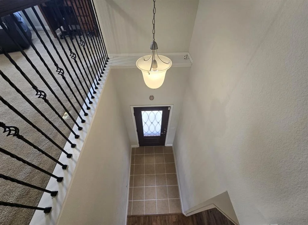 Photo of 5115 Baroness Lane