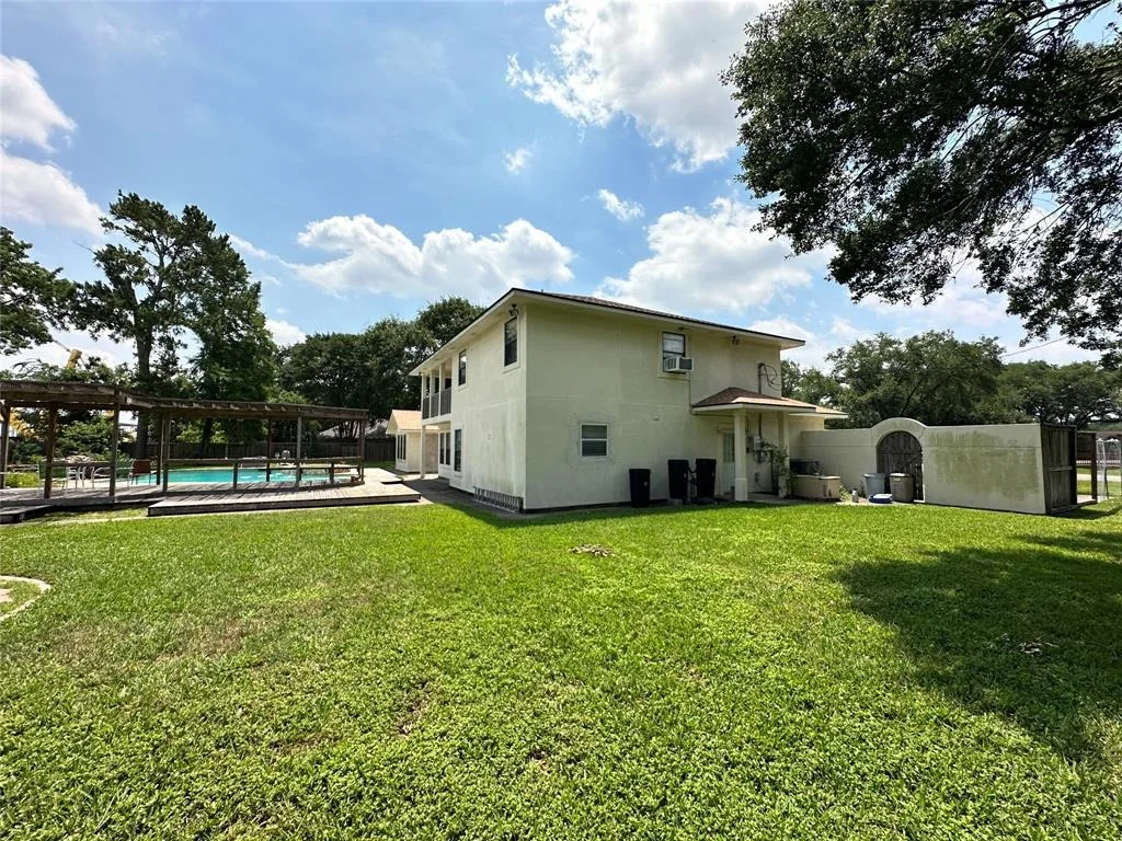 Photo of 21626 Gentry Road