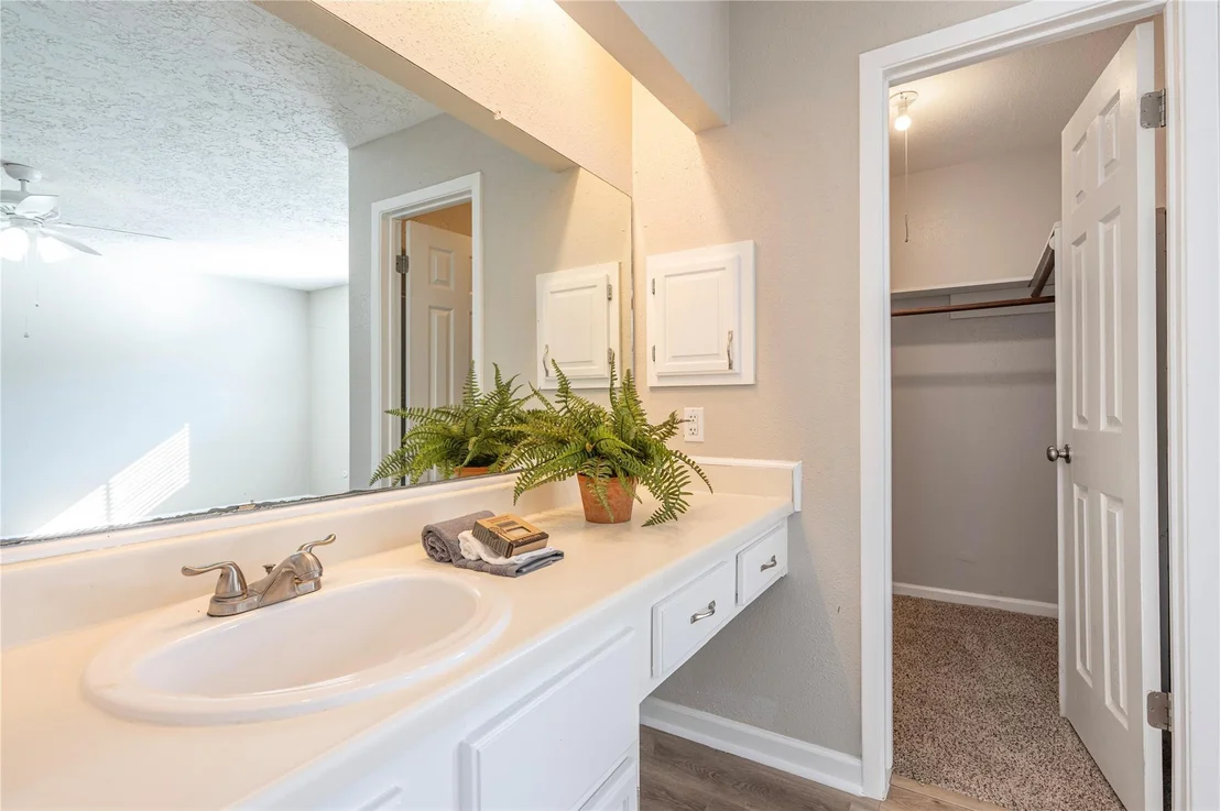 Photo of 17602 Heritage Bay Drive