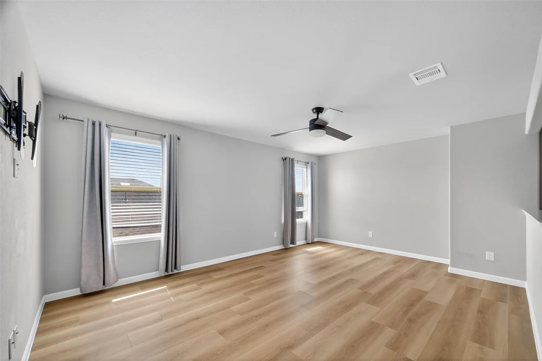 Photo of 718 Harvest Bluff Drive