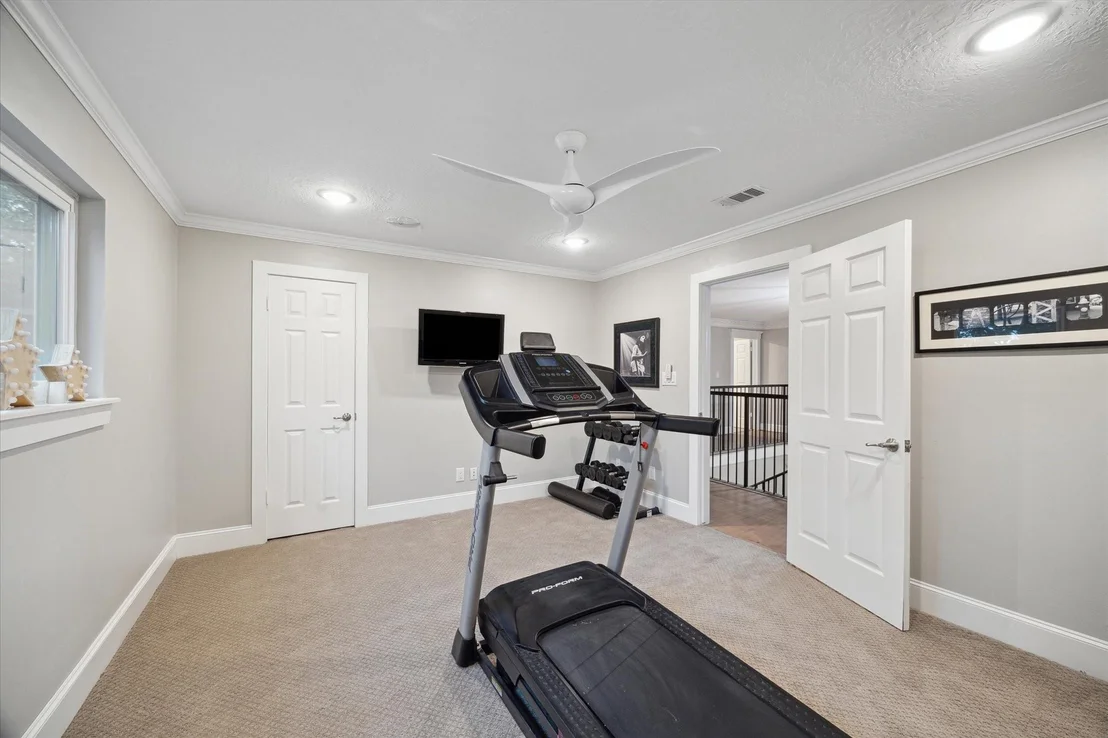 Photo of 8703 Chelmsford Lane