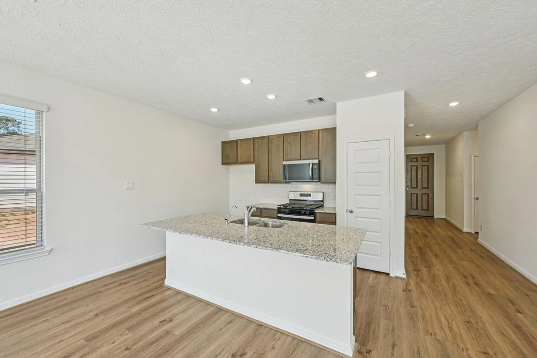 Photo of 4801 Seven Oaks Lane