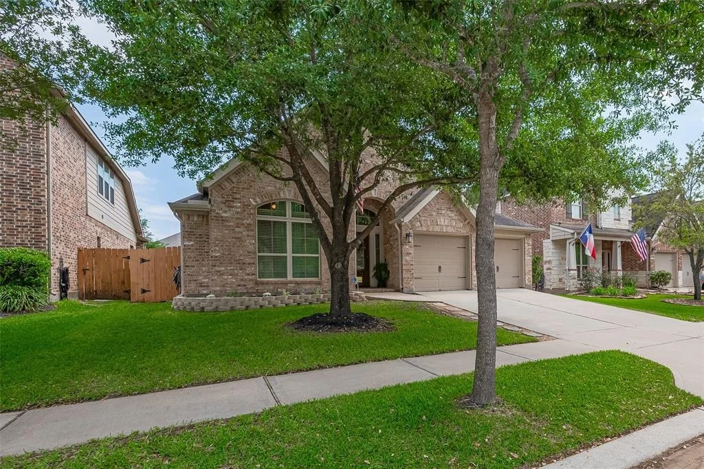 Photo of 27328 Balson Forest Lane