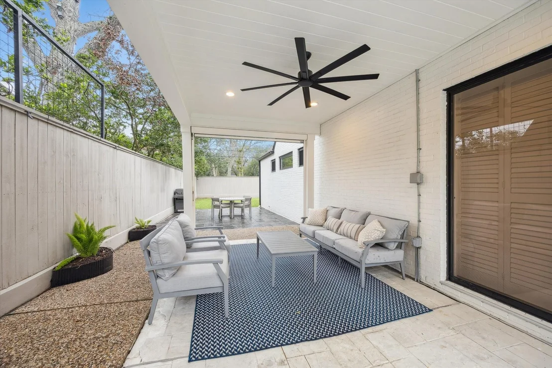 Photo of 6348 Vanderbilt Street