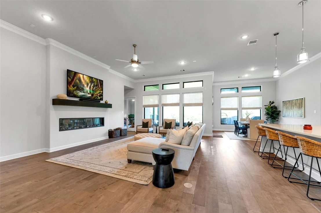 Photo of 1027 Groveton Ridge Lane