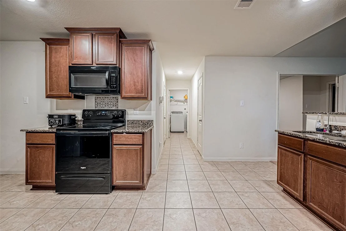 Photo of 9915 Garnet Grove Drive