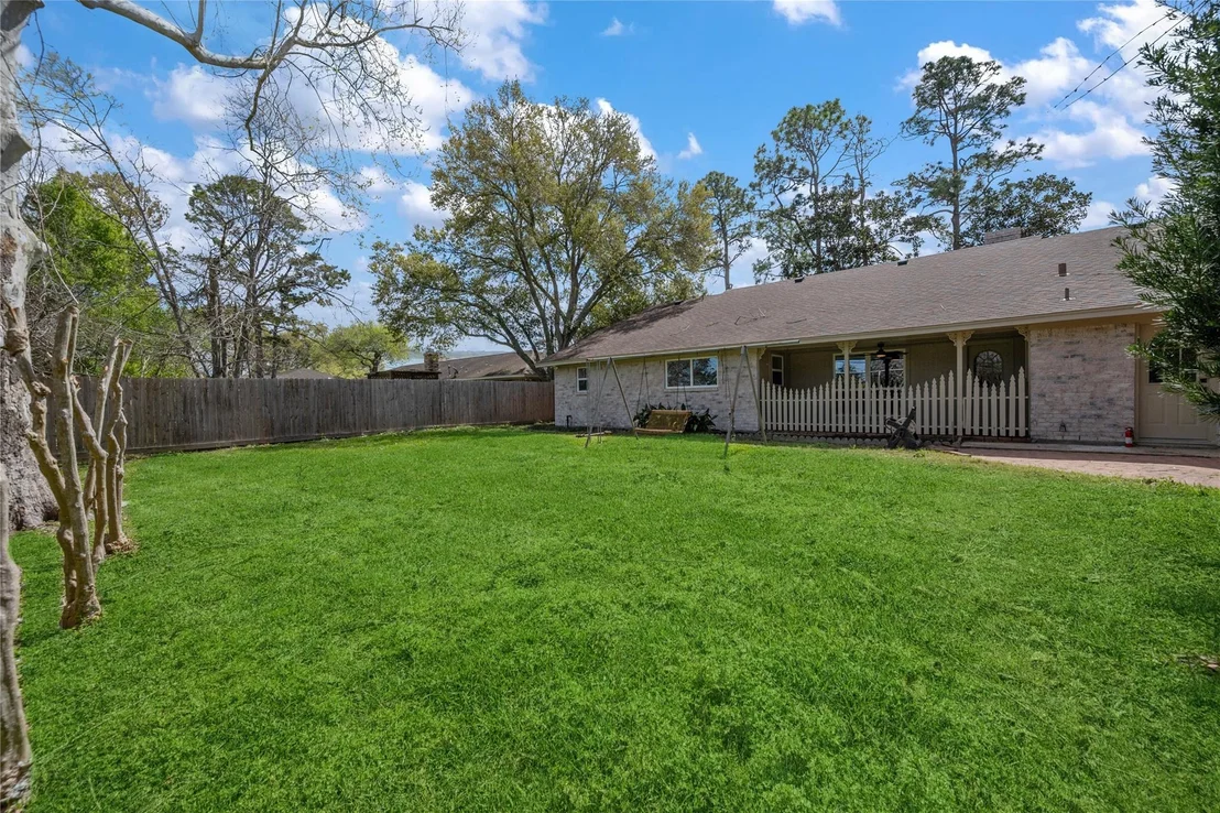 Photo of 210 Ridgemont Drive