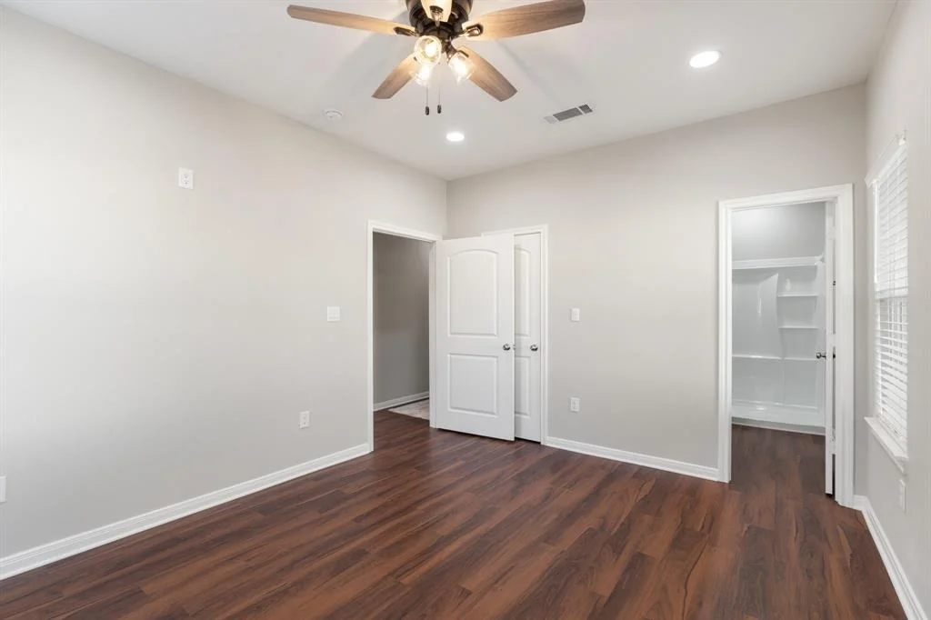 Photo of 327 Pecan