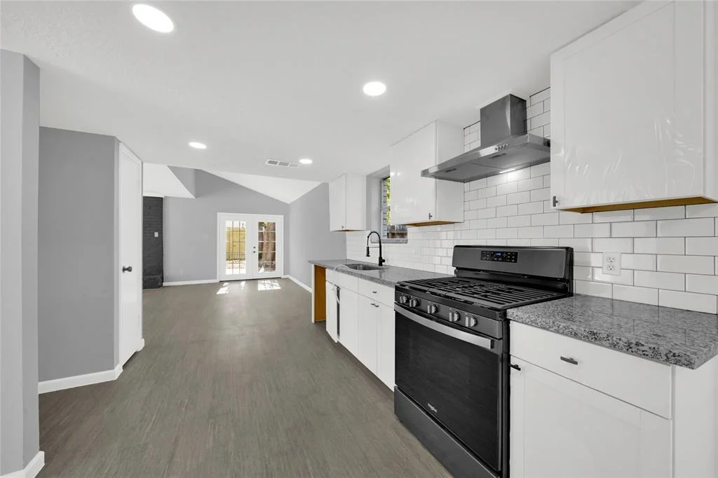 Photo of 307 Enchanted Trail Dr