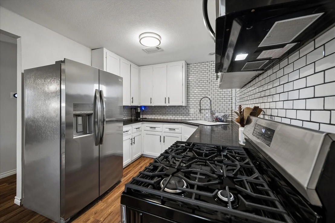 Photo of 1122 Sunny Drive