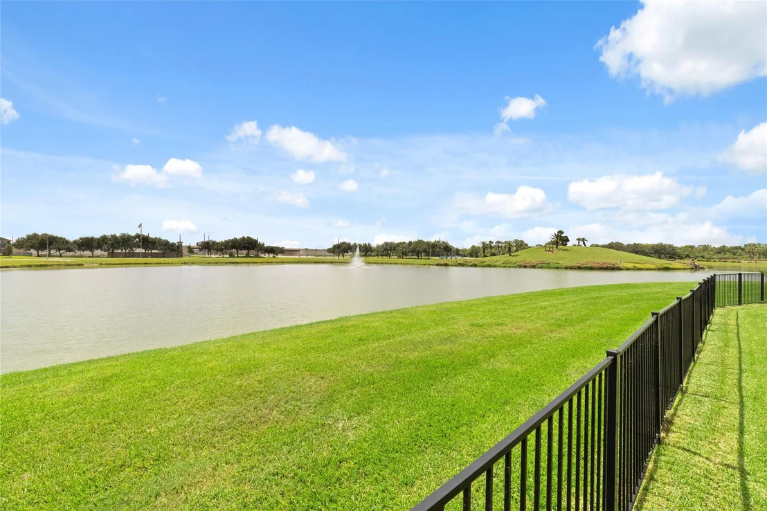 Photo of 8 Terra Bella