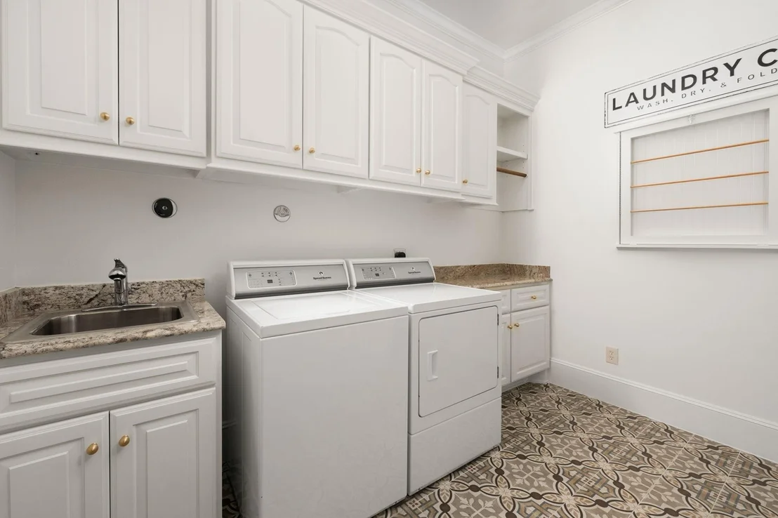 Photo of 53 Pine Brook Court