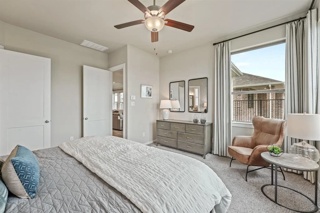 Photo of 4739 Vaughan Way