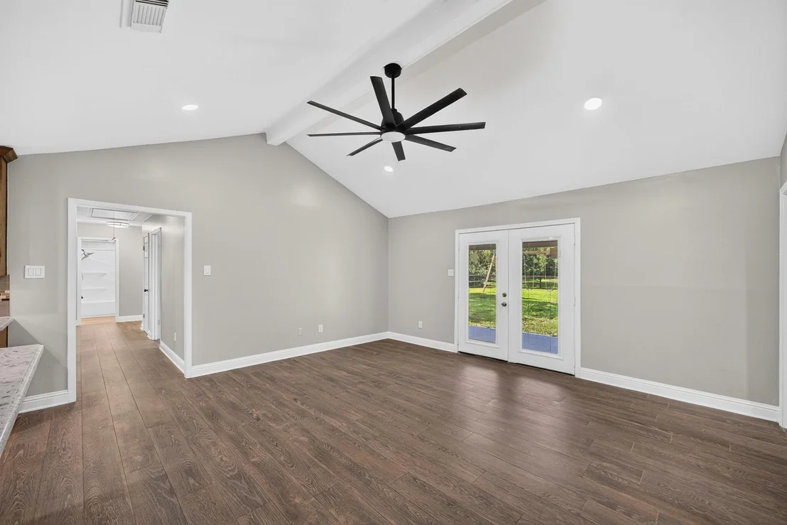 Photo of 1718 County Road 401