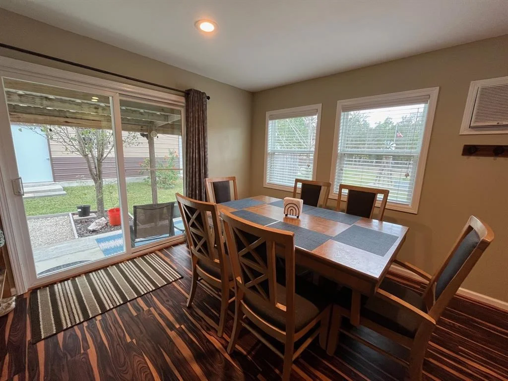 Photo of 302 Oak Hill Drive