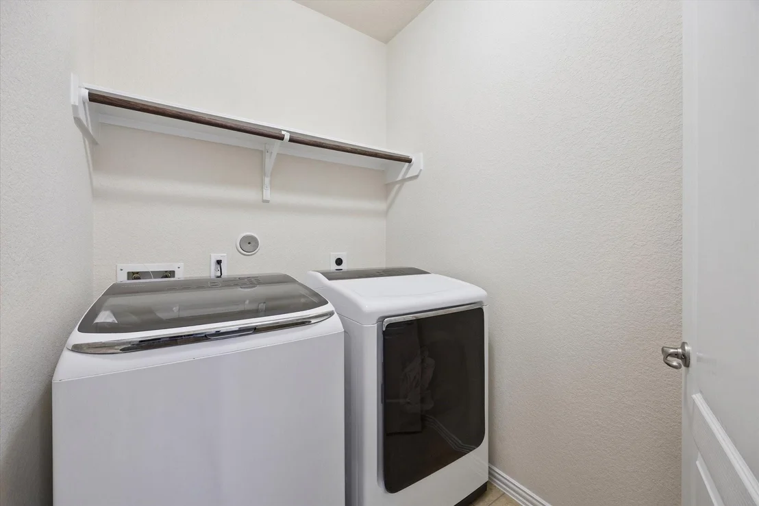 Photo of 2542 Pines Pointe Drive