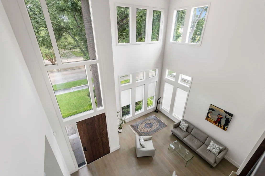 Photo of 5427 Maple Street