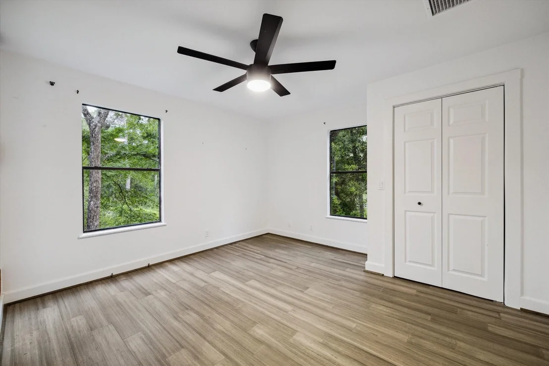Photo of 11818 Deep Woods Drive