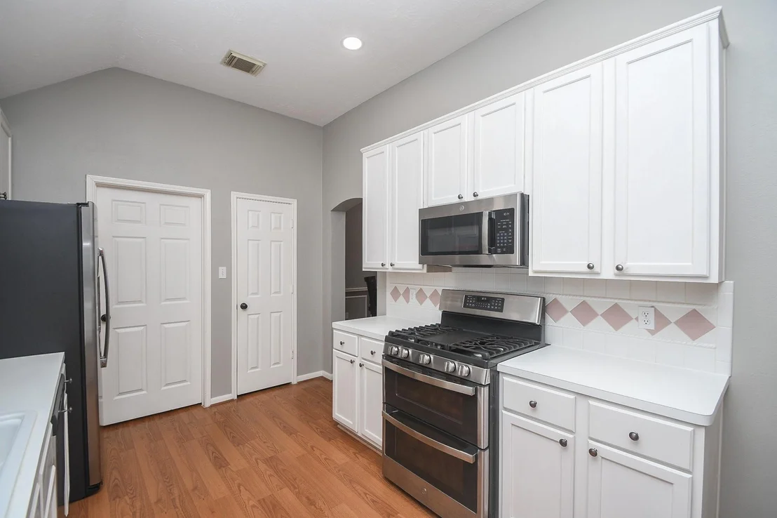 Photo of 24314 Schivener House