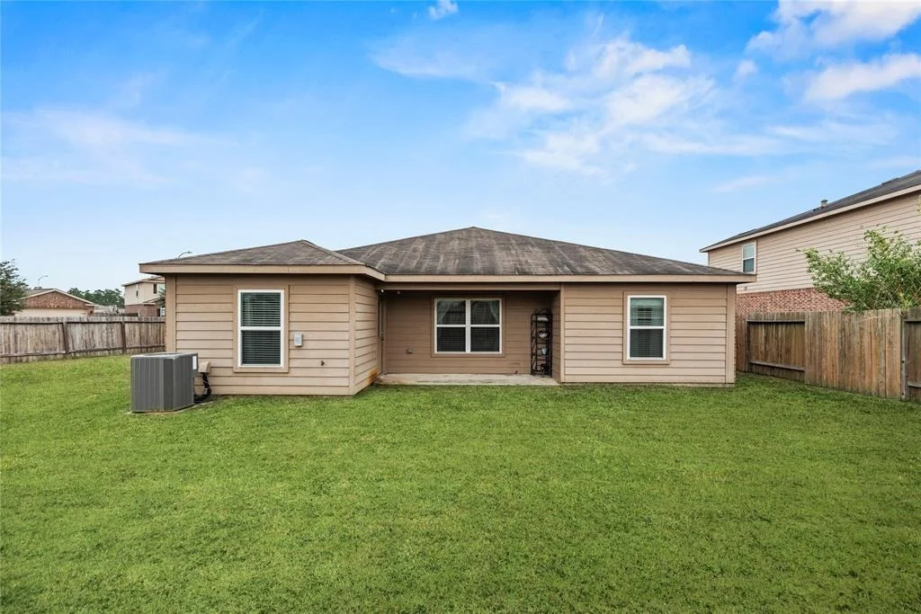 Photo of 20435 Flatiron Drive
