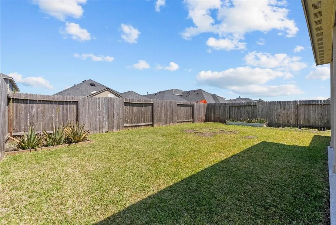 Photo of 5111 Bay Lane