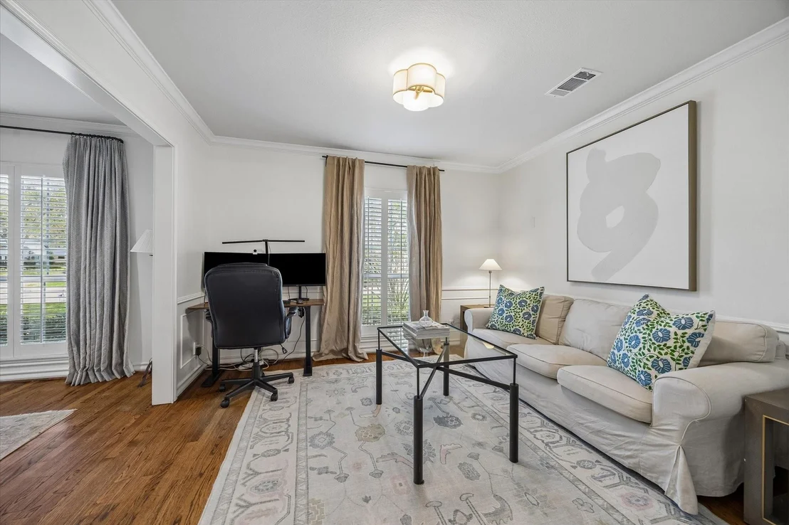 Photo of 2511 Briarmead Drive