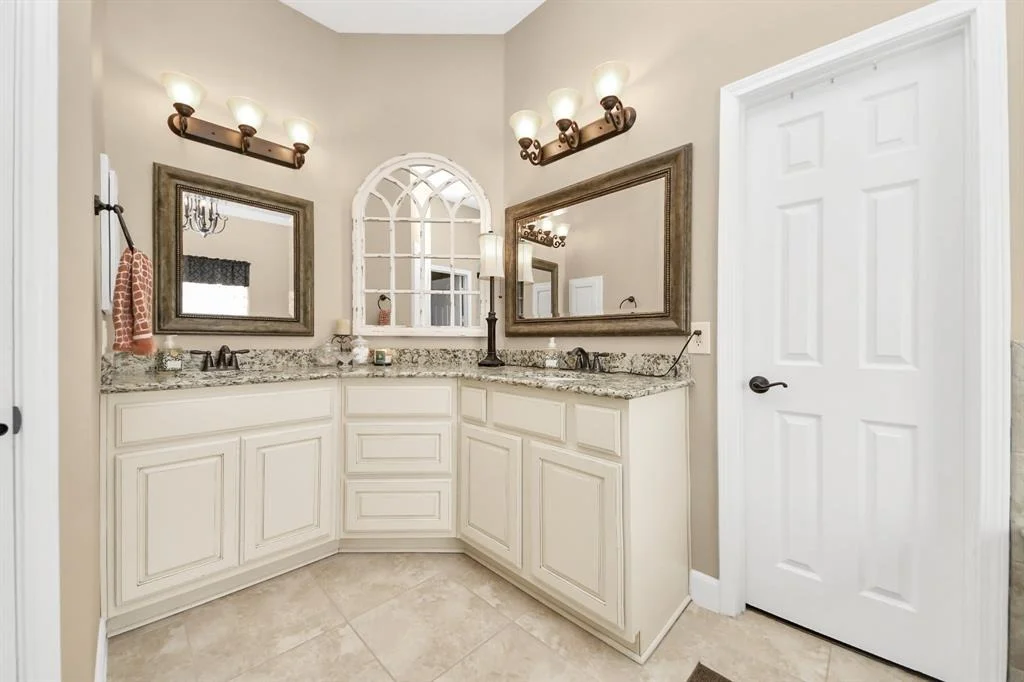 Photo of 6111 Meadowstream Court