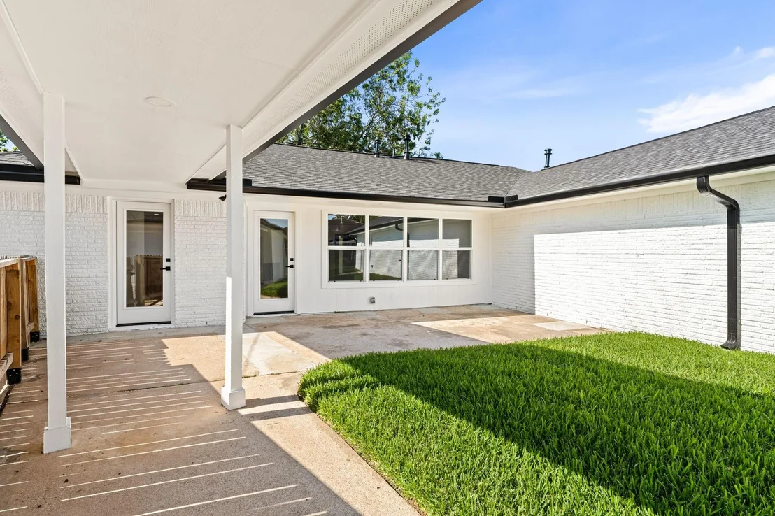 Photo of 7631 Westwind Lane