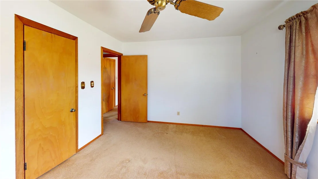 Photo of 613 Southside Drive