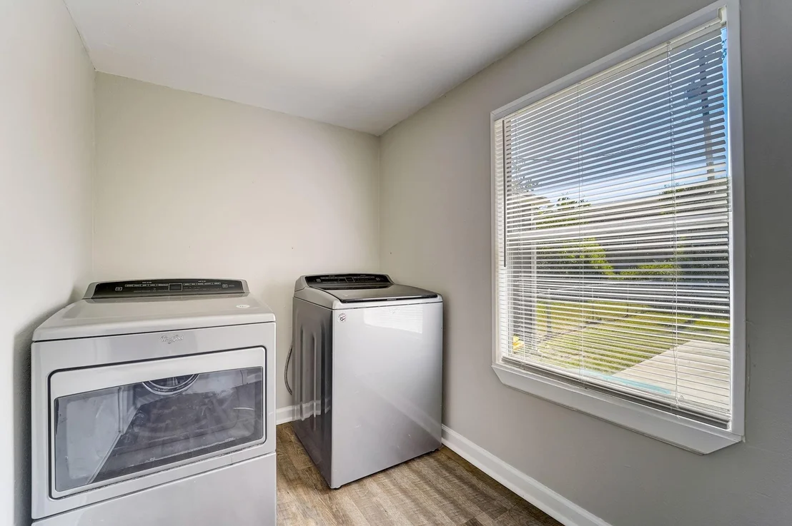 Photo of 1420 Foreman Street