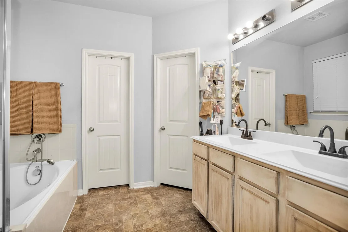 Photo of 9575 E Woodmark